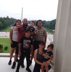 Meet your Posher, Ampelia